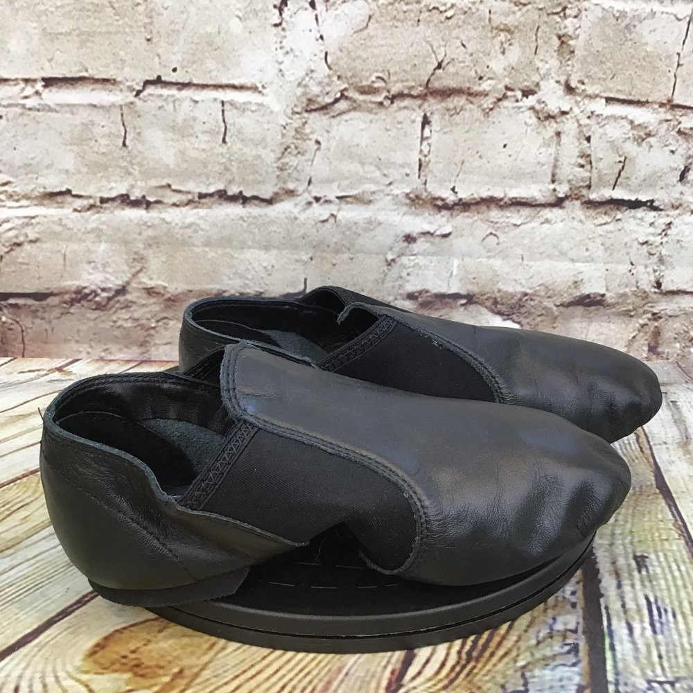 Capezio Women's Black Leather Slip On Jazz Dance Minimalist Shoes Size 8.5 M